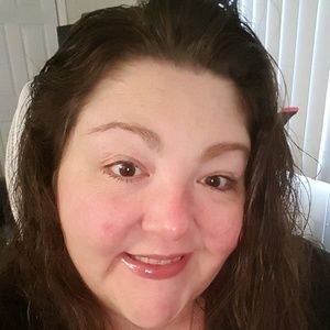 Meet your Posher, Teresa